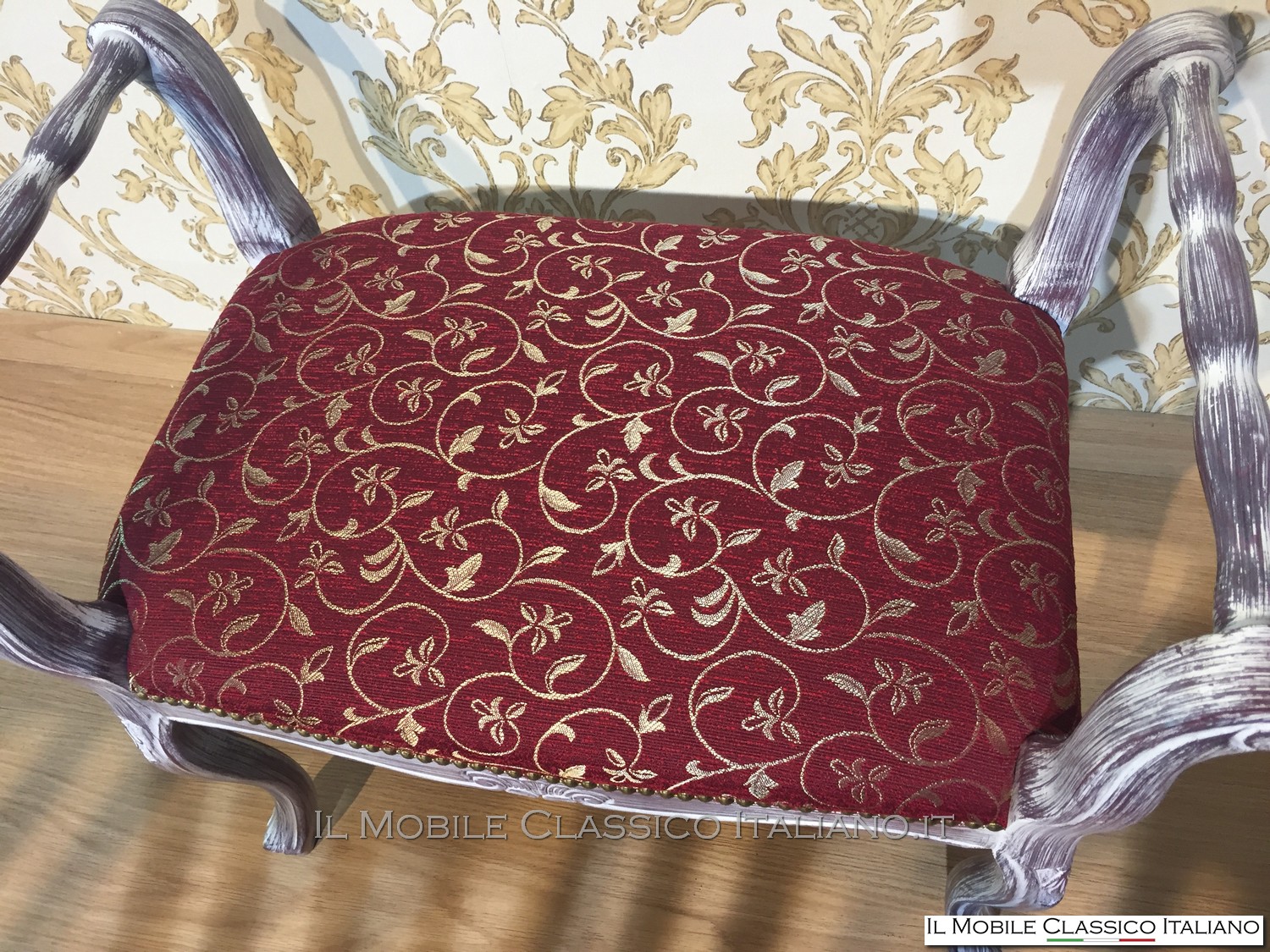 Poggiapiedi imbottito personalizato